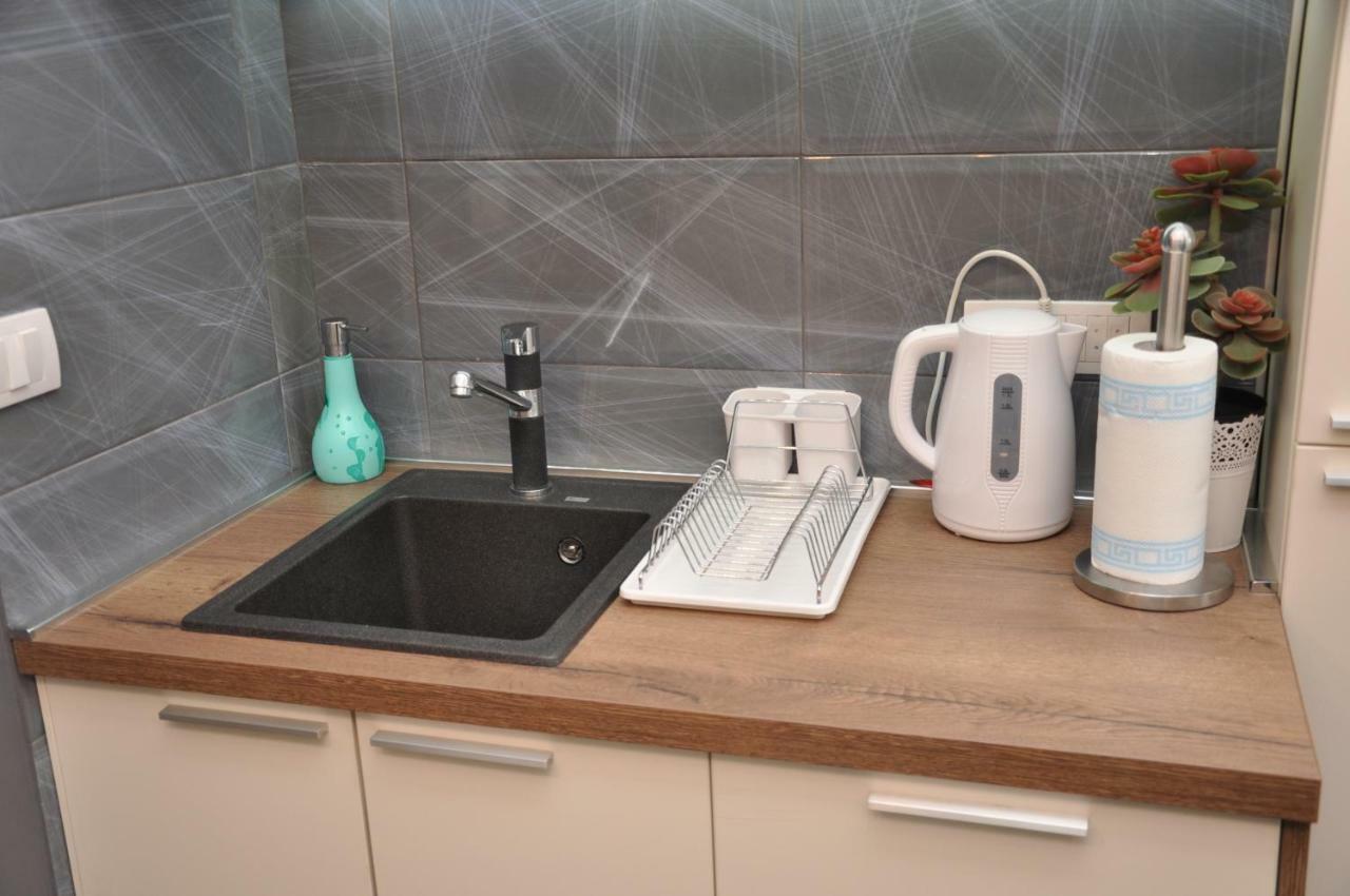 Lux Apartman Cacak Exterior photo